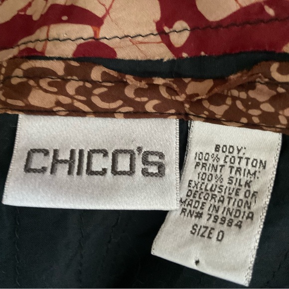 Chico vest with silk trim size 0 (small) - Picture 7 of 7